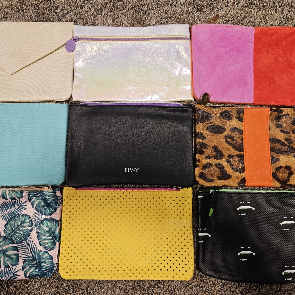 Ipsy (lot of 12) NEW bags - Picture 3 of 3